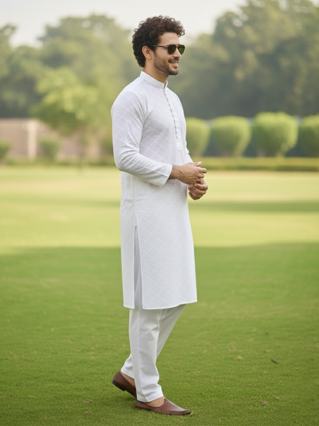 Men White Chikankari Embroidered Straight Kurta Secondary image